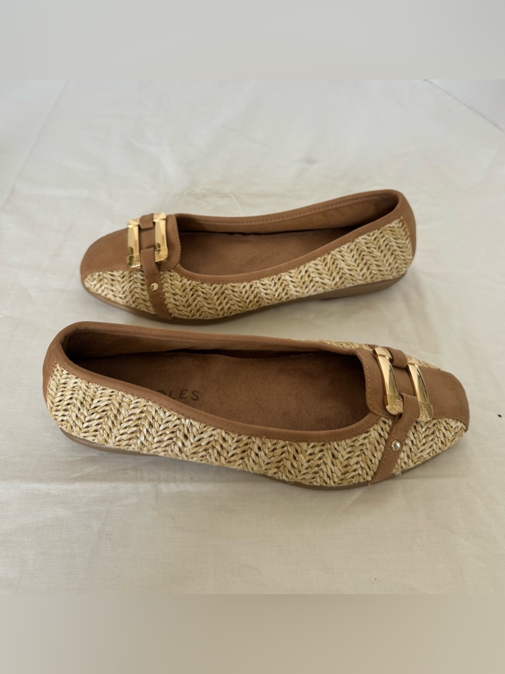 AEROSOLES Tan and Natural Woven Ballet Flats Size 7.5